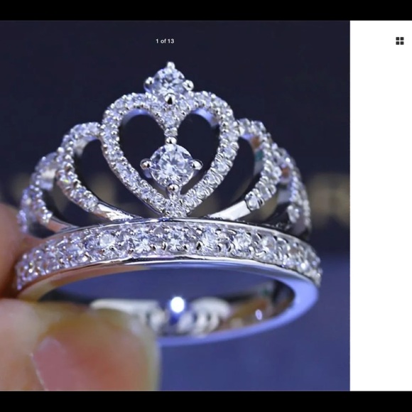 Sterling silver Crown ring - Picture 3 of 8